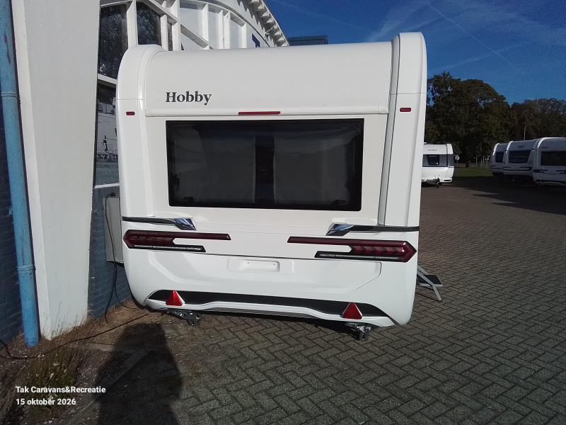 Hobby Excellent Edition 540 UFF Queens bed  foto: 9