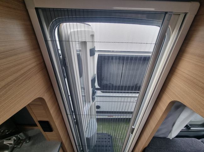 Dethleffs Camper 460 EL foto: 19