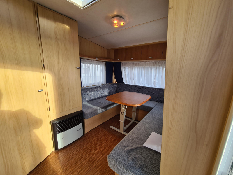 LMC Viola 330 Incl. voortent  foto: 9