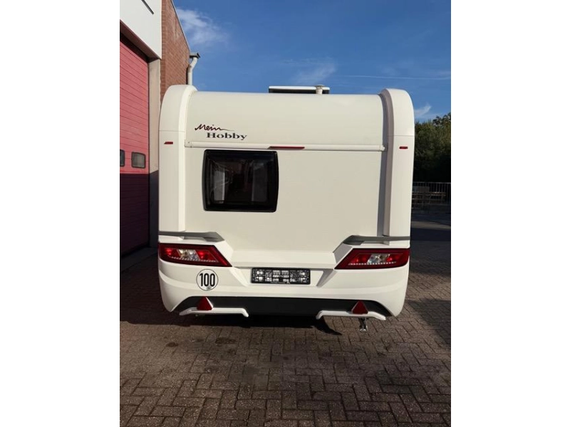 Hobby De Luxe 440 SF Incl. Airco en Voortent 