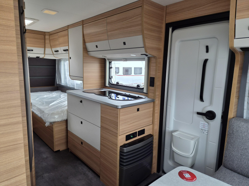 Dethleffs Summer Edition 460 EL Enkele bedden  foto: 6