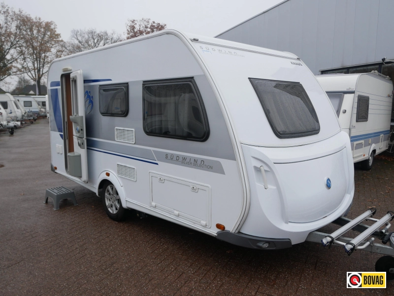 Knaus Sudwind Silver Selection 420 QD Incl. mover en fietsenrek  hoofdfoto: 1