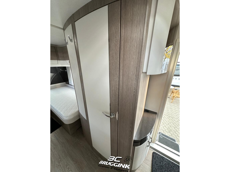 Hobby Prestige 540 UL ENKEL BED MOVER LUIFEL  foto: 12