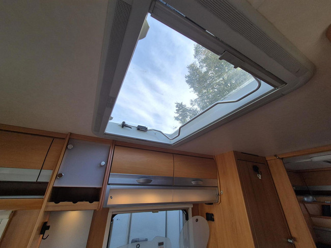 Wilk S4 530 EU Enkele bedden rondzit mover luifel, TV 2e eig foto: 13