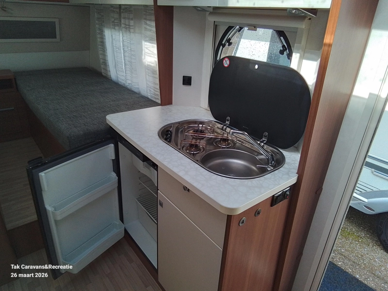 LMC Style 450 E 2 aparte bedden 