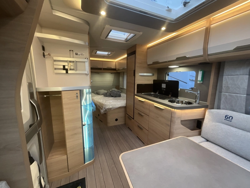 Knaus Sudwind Black Selection 500 UF VLOERVERW-GRATIS MOVER  foto: 9