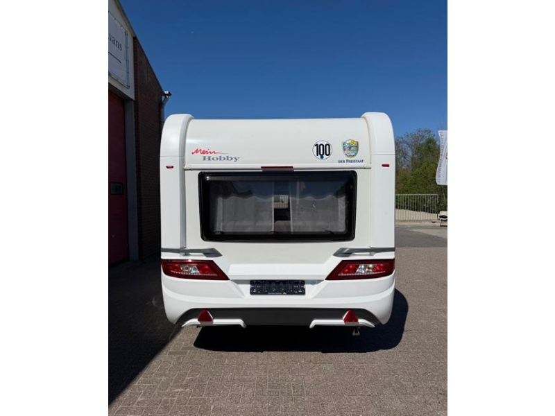 Hobby De Luxe 540 UL Incl. Mover en Voortent 