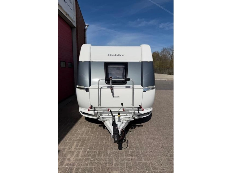 Hobby Excellent 495 UFE Incl. Mover Luifel  foto: 7