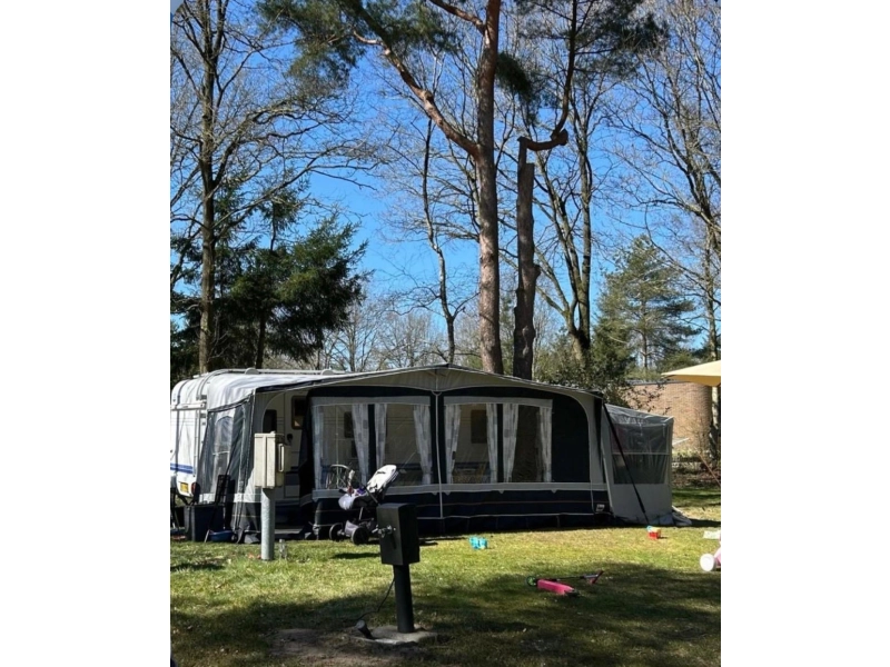 Hobby De luxe Easy 560 KMFE Voortent, 6 pers. 