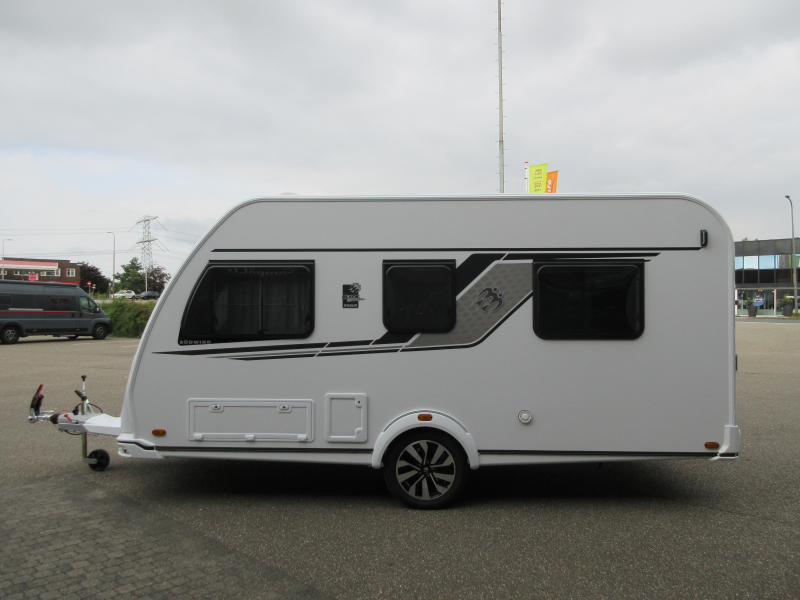 Knaus Sudwind Black Selection 420 QD COMPACT EN GROTE KEUKEN !  foto: 16