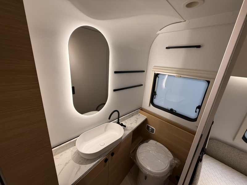 Adria Adora 572 UT Wordt verwacht!  foto: 10