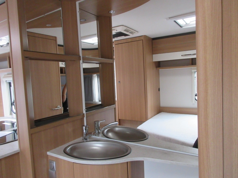 LMC Style Comfort 440 D MOVER AIRCO THULE CASS.  foto: 13