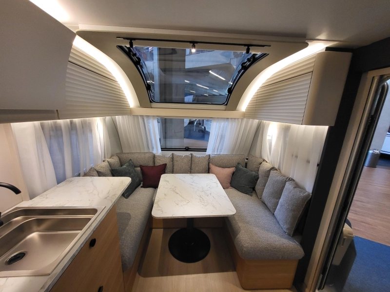 Adria Adora 522 UP nieuwste uitvoering  foto: 21