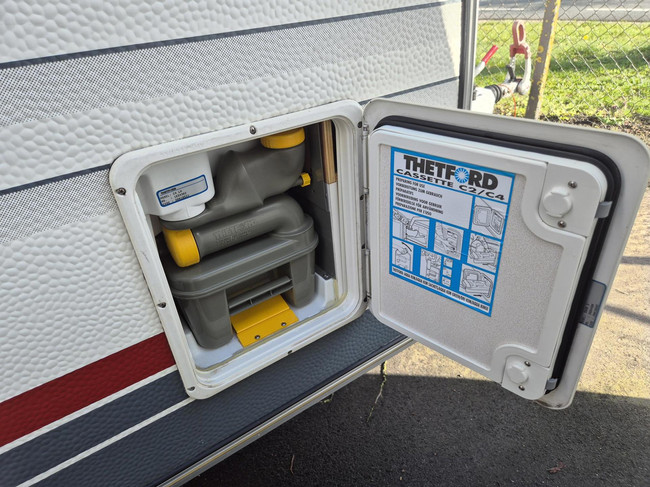 HOME-CAR 406H - Racer 39 + grote luifel 2e eig. Erg netjes foto: 5