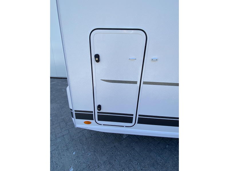 Dethleffs C'go Active 495 QSK stapelbed met 3 bedden!  foto: 5