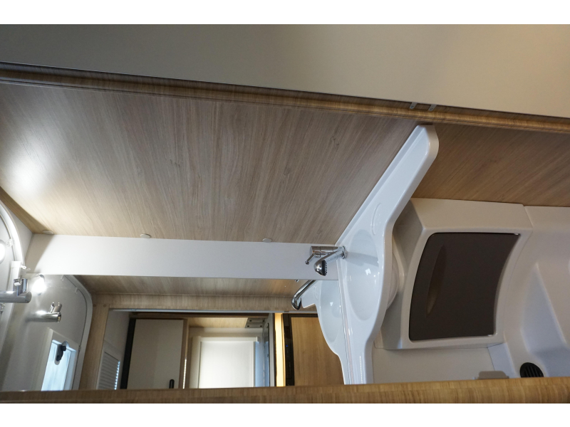 Caravelair Alba 462 max gewicht 1050/1300 kg  foto: 11