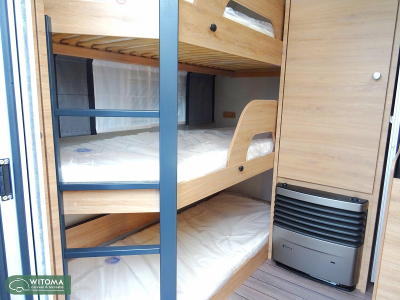 Knaus Sudwind Black Selection 540 FDK 3 stapelbed 2027  foto: 11