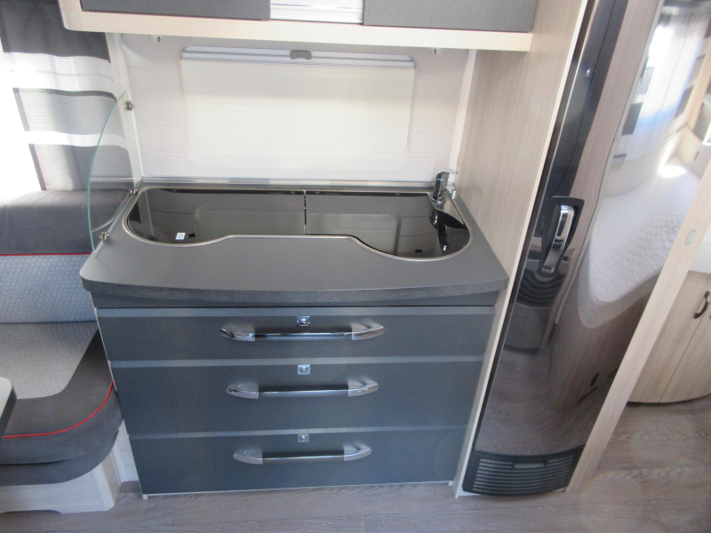 Hobby De Luxe Edition 460 UFE ZAKLUIFEL + CARAVANLUIFEL  foto: 11