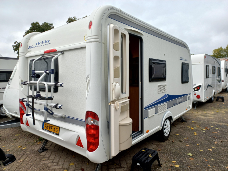 Hobby Excellent 410 SFE voortent-mover-fietsd-etc 