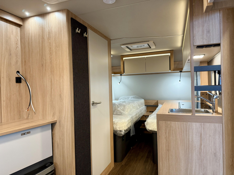 Knaus Sport Platinum 460 EU  foto: 6