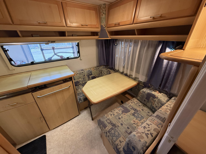 TEC Travel King 390 ATF TREINZIT VASTBED VOORTENT  foto: 12