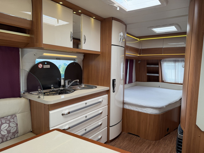 Hobby DE LUXE 460 UFE foto: 8