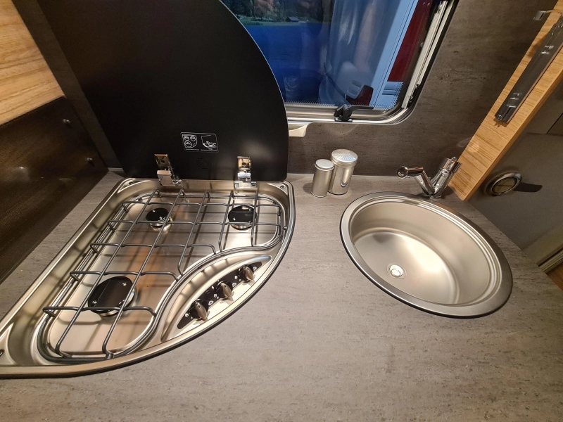 Weinsberg CaraOne 500 FDK Nieuw Edition Hot 2025!  foto: 12
