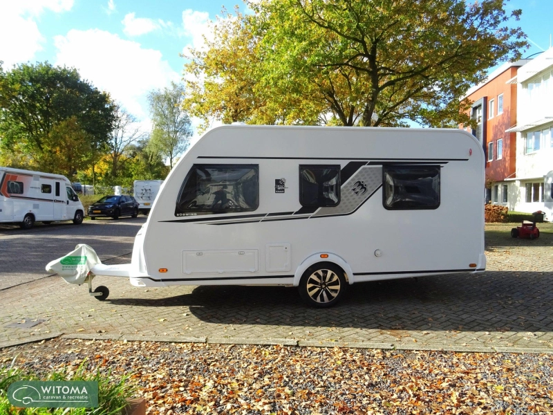 Knaus Sudwind Black Selection 420 QD 50 jaar Witoma voordeel!  foto: 17