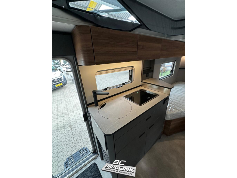 Eriba Feeling 442 FACE LIFT V - ENKEL BED  foto: 6