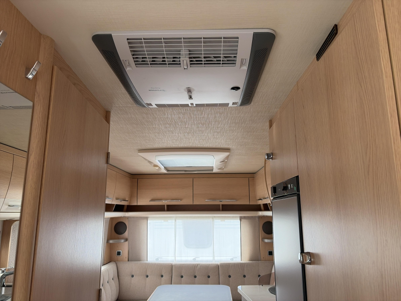 Eriba Nova 530 GL Zeer compleet!!!  foto: 11