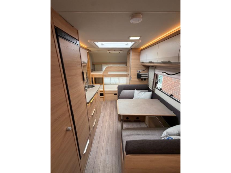 Knaus Sudwind 60 Years 540 FDK Incl. Mover en Luifel  foto: 20