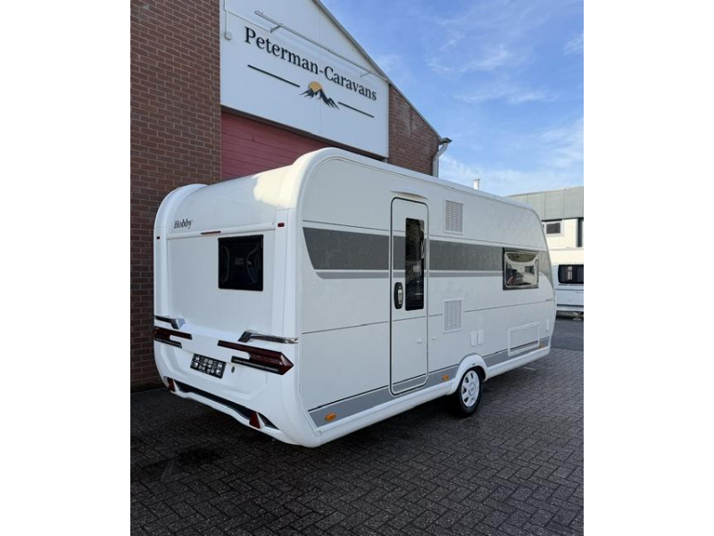 Hobby Excellent 460 SL Incl. Mover en Voortent 