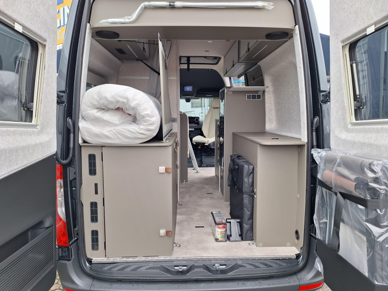 Hymer Grand Canyon S 600 4 PERSOONS+SLAAPDAK-170PK  foto: 10
