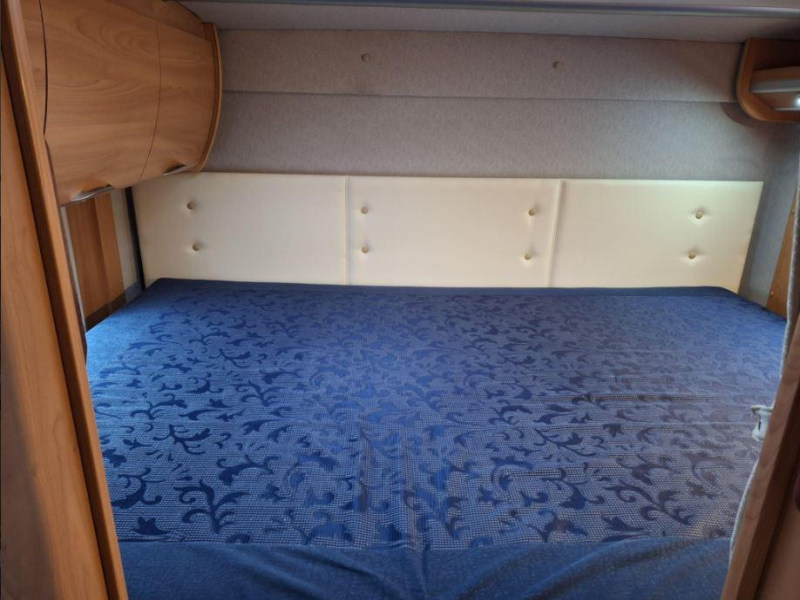 Bürstner Elegance 690 I 205CM BED-LPG+ZONNEPANEEL  foto: 10