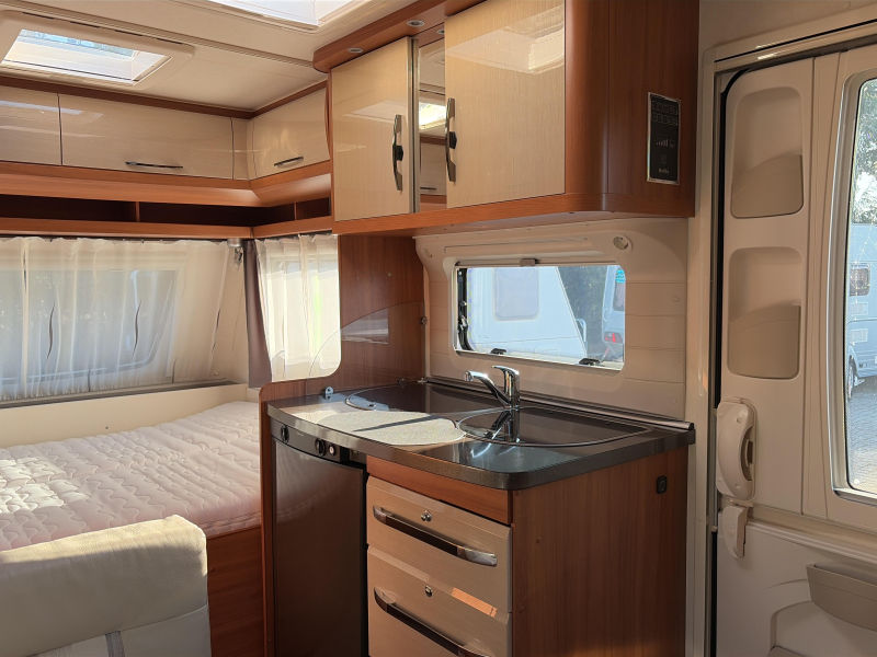Hobby On Tour 390 SF Mover/Luifel/Fietsdrager 