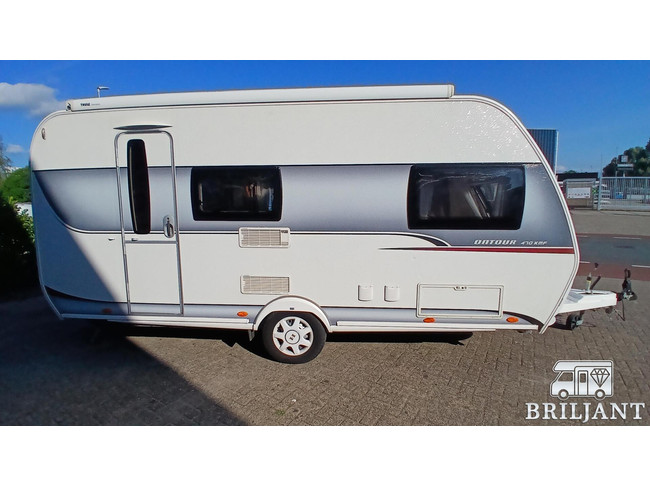 Hobby On tour 470 caravan.. stapelbedden/dwarsbed