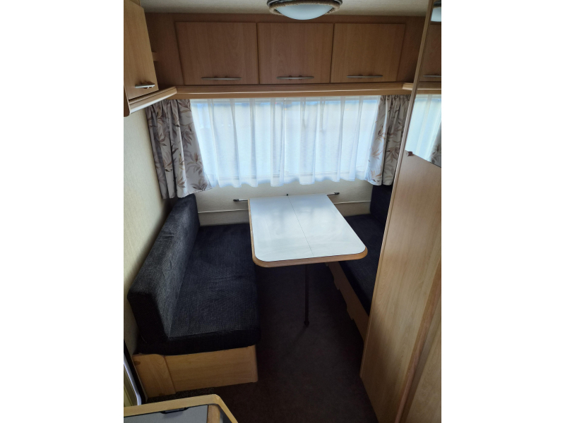Adria Unica A 430 DD - Voortent -  foto: 5