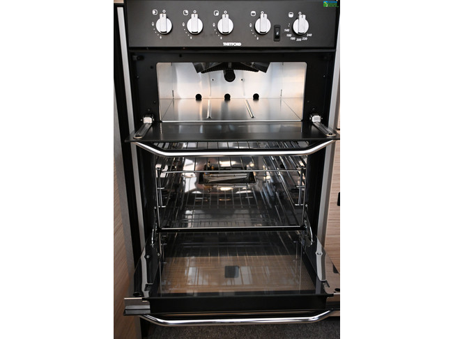 Eriba Touring Triton 420 foto: 22