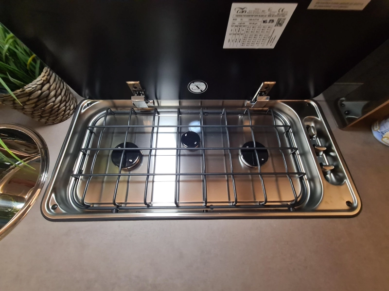Knaus Sudwind Black Selection 450 FU  foto: 10