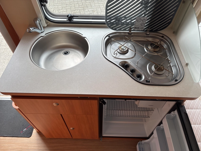 Eriba Touring Troll GT 530 Mover/Thule luifel  foto: 11