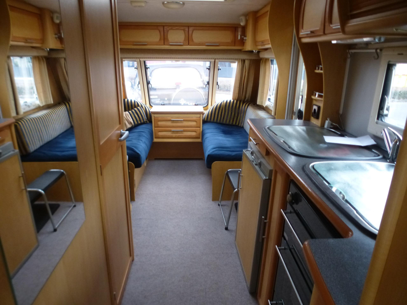 Elddis Crusader Solano 530 mover en voortent  foto: 10