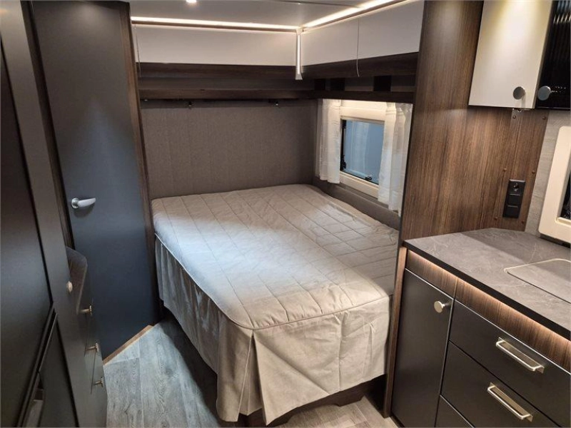 Polar Blackline 590 FWL  foto: 8
