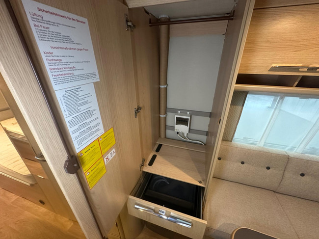 Eriba Nova 495 GL Activ Tourer foto: 21
