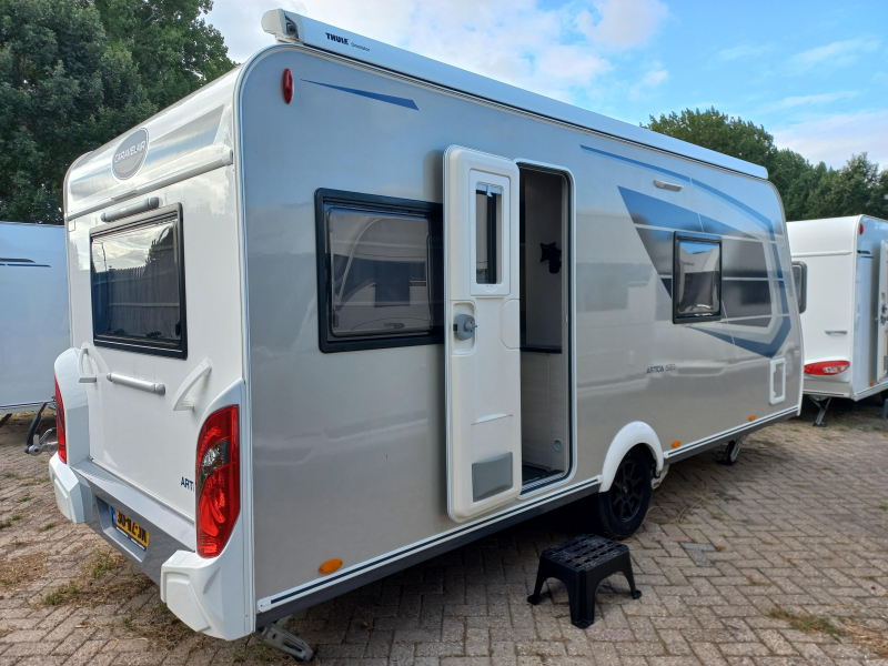 Caravelair Artica 520 mover-cassette-TV-beugel 