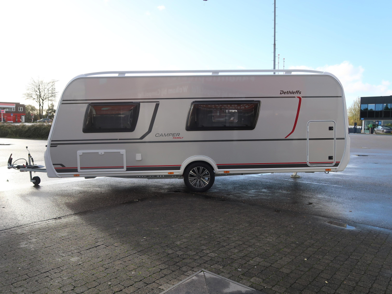 Dethleffs Camper 560 FMK STAPELBED EN RONDZIT!  foto: 20