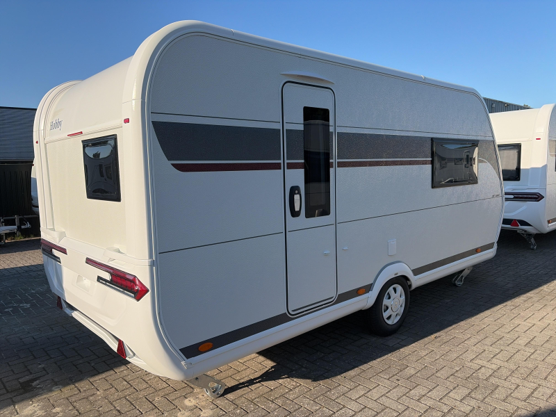 Hobby De Luxe 460 SFF Model 2027 