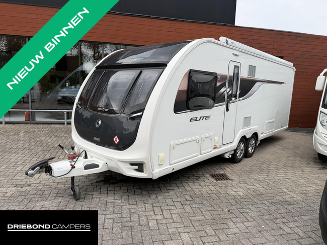 Swift Elite 645 Levelsysteem Mover Luifel Zonnepaneel Oven