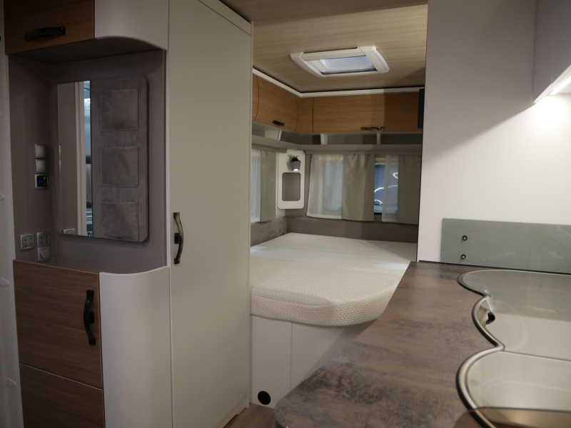 Eriba Nova 445 INCL. MOVER en LUIFEL  foto: 5