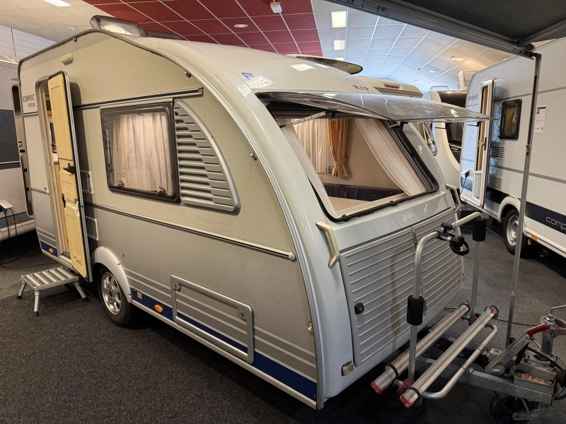 Kip Kompakt Special 37 EK 2 BEDDEN OF GROOTBED TENT  foto: 1