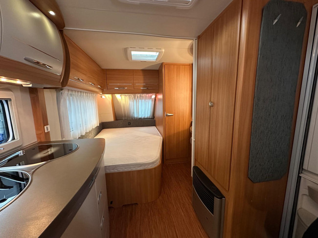 Hobby De Luxe 460 UFe foto: 22